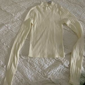 NWT American Eagle lightweight mock neck top.
